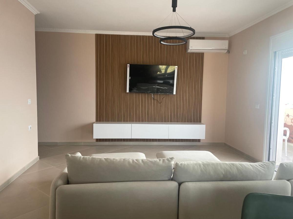 Ana&endri's Summer Apartment